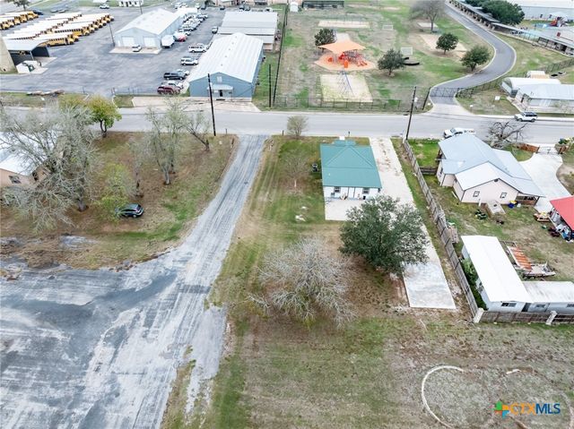 610 N Fair Street, Gonzales, TX 78629