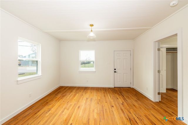 610 N Fair Street, Gonzales, TX 78629