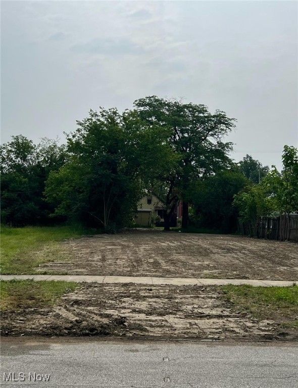 3633 E 147th, Cleveland, OH 44120