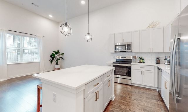 1677 54th Ave N Apt 139, Nashville, TN 37209