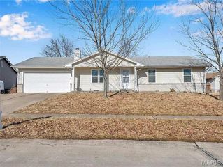 1079 Crestwood Lane, O'fallon, MO 63366