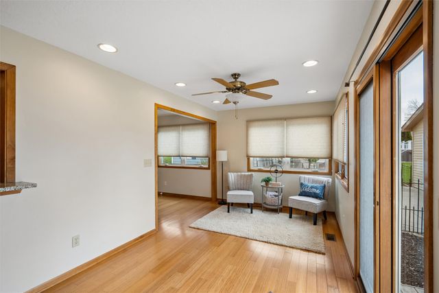 2906 39th Street, Des Moines, IA 50310