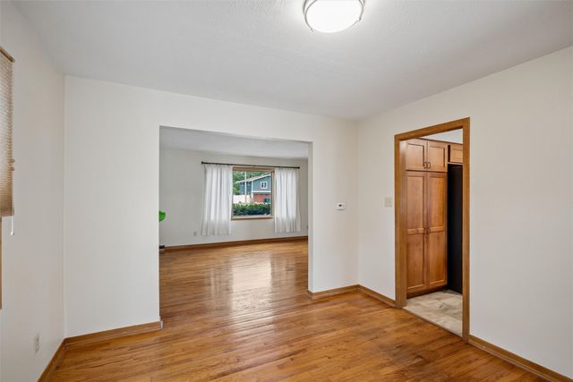 2906 39th Street, Des Moines, IA 50310