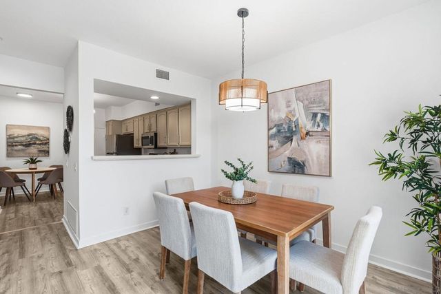 3821 Creststone Pl., San Diego, CA 92130