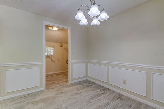 10406 RECLINATA LANE, Tampa, FL 33618
