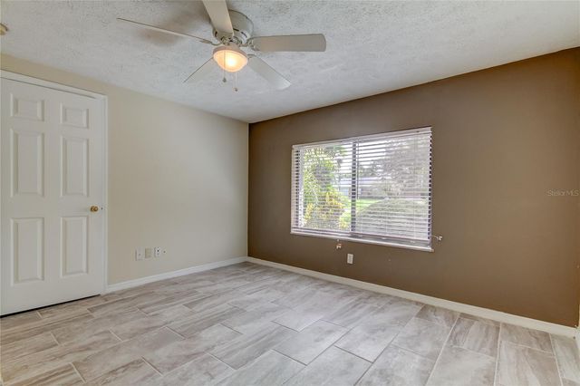 10406 RECLINATA LANE, Tampa, FL 33618