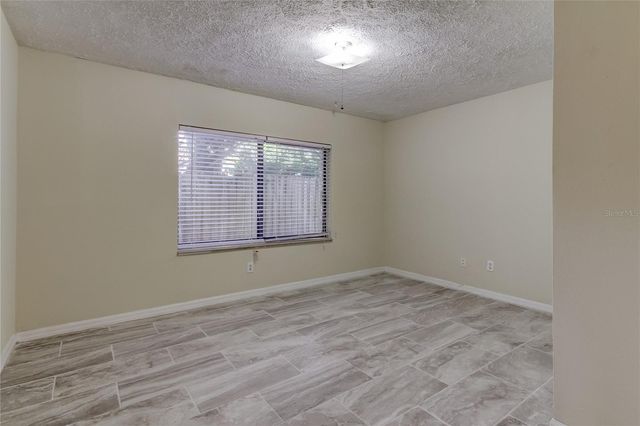 10406 RECLINATA LANE, Tampa, FL 33618