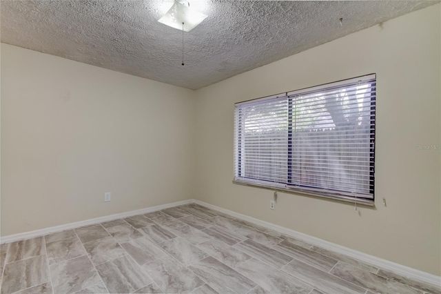 10406 RECLINATA LANE, Tampa, FL 33618