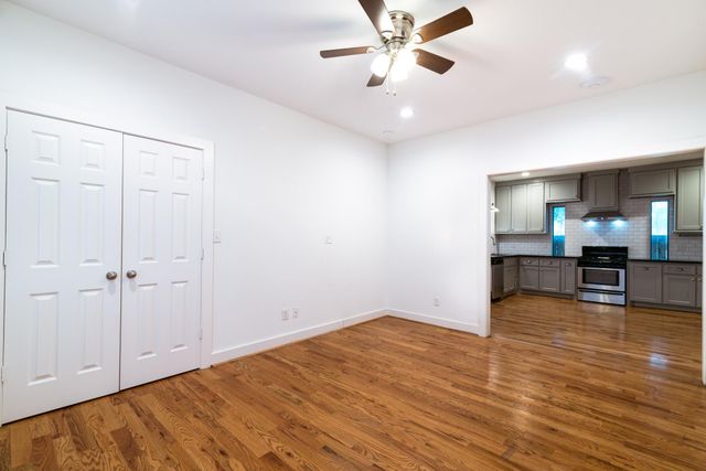 4734 Bell Street, Houston, TX 77023