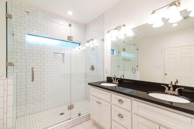 4734 Bell Street, Houston, TX 77023