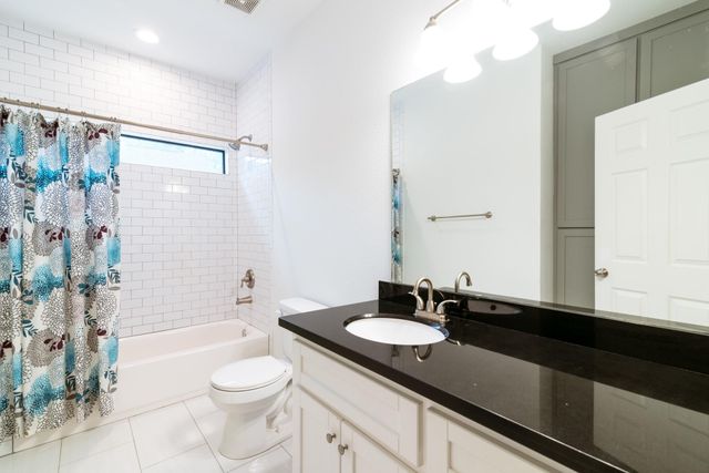 4734 Bell Street, Houston, TX 77023