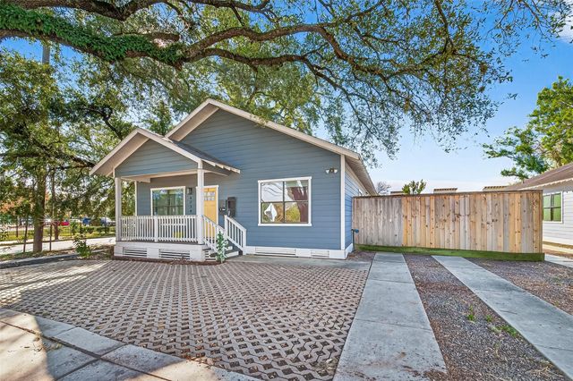 4734 Bell Street, Houston, TX 77023