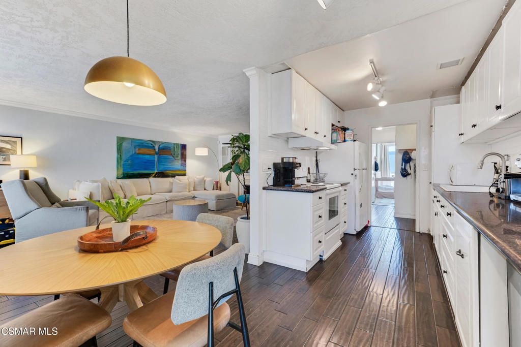 3700 Dean Drive 206, Ventura, CA 93003