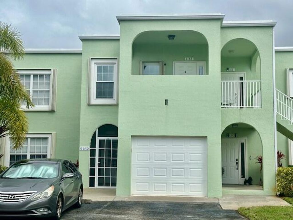 2183 SE Wild Meadow Circle, Port St. Lucie, Port St Lucie, FL 34952