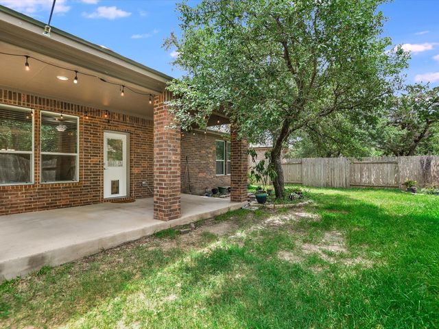 1501 Uhland DR, Leander, TX 78641