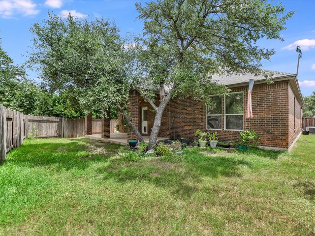 1501 Uhland DR, Leander, TX 78641