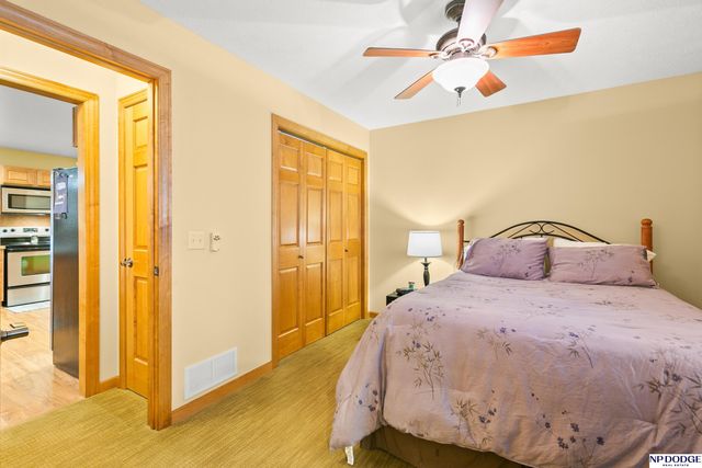 1040 N Bell Street, Fremont, NE 68025