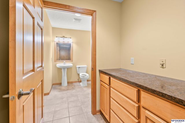 1040 N Bell Street, Fremont, NE 68025