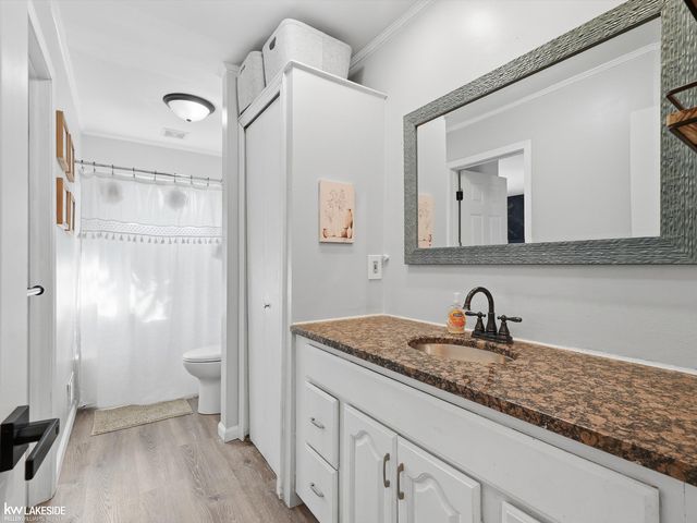 34310 LAKEWOOD Drive, Chesterfield Twp, MI 48047