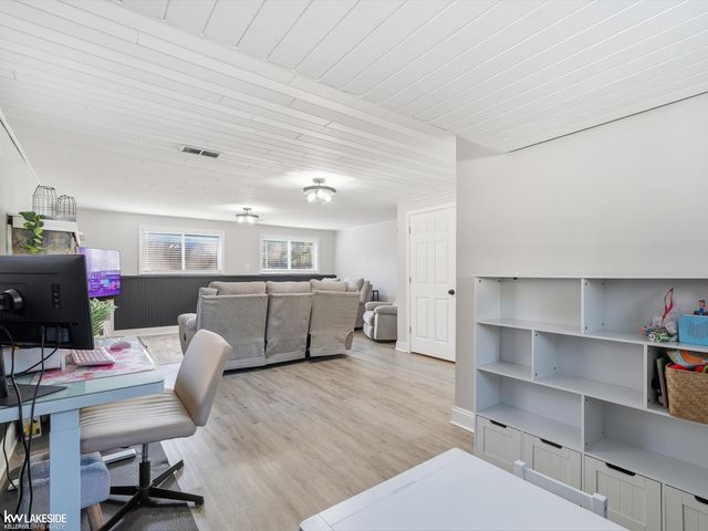 34310 LAKEWOOD Drive, Chesterfield Twp, MI 48047