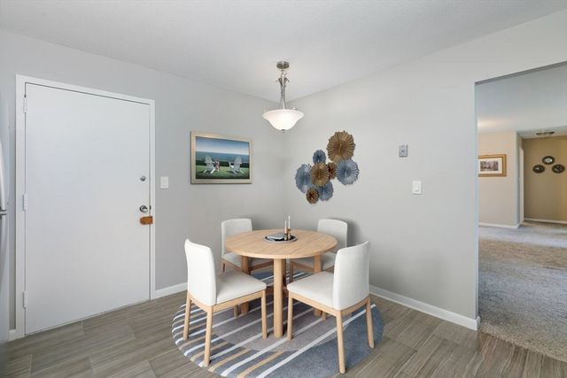 1008 Paraside Road 2E, Swampscott, MA 02176