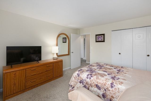 1008 Paraside Road 2E, Swampscott, MA 02176