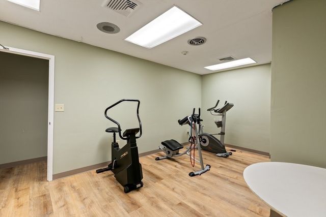 1008 Paraside Road 2E, Swampscott, MA 02176