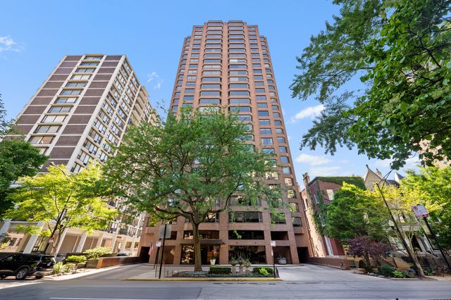 1410 N State Parkway 27B, Chicago, IL 60610