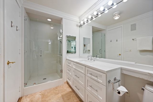 1410 N State Parkway 27B, Chicago, IL 60610