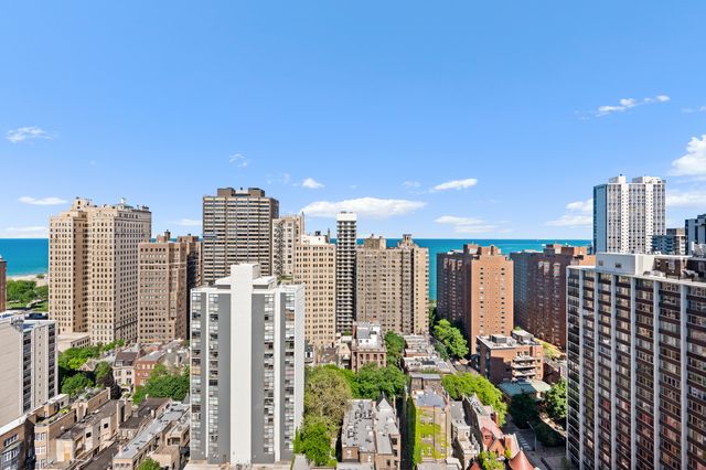 1410 N State Parkway 27B, Chicago, IL 60610