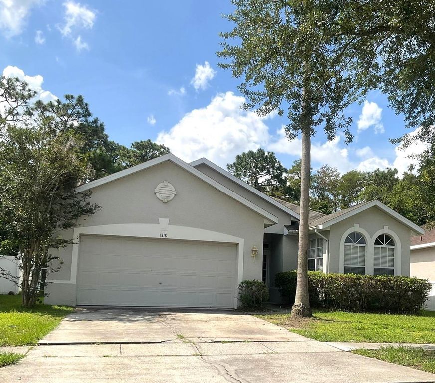 1318 LAKE BISCAYNE WAY, Orlando, FL 32824