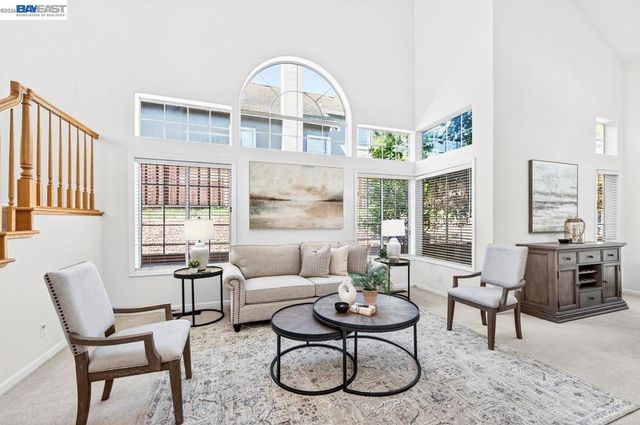 579 Amberwood Way, Livermore, CA 94551