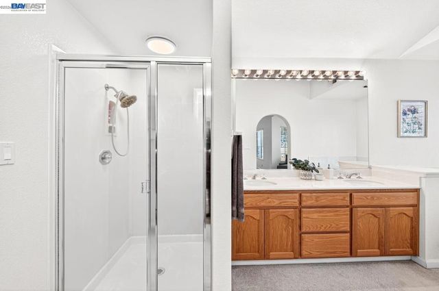 579 Amberwood Way, Livermore, CA 94551