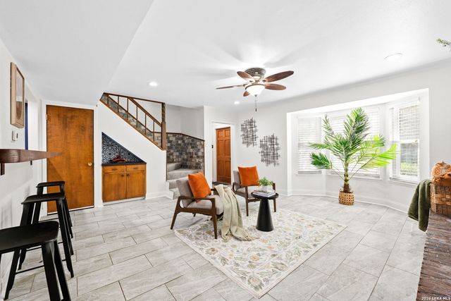 9207 Old Homestead, San Antonio, TX 78230