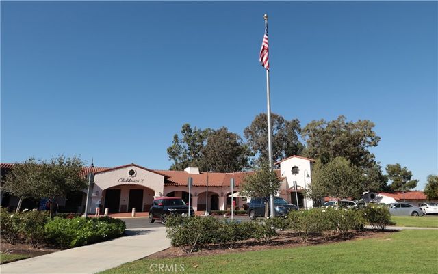 2143 Ronda Granada O, Laguna Woods, CA 92637
