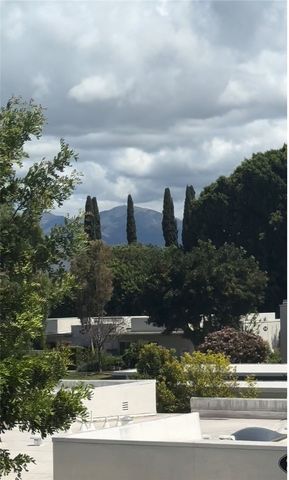 2143 Ronda Granada O, Laguna Woods, CA 92637