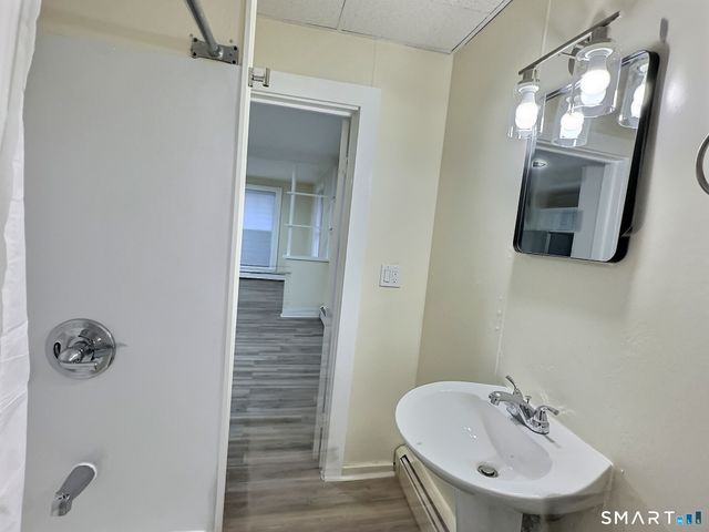 42 Spring Street, New London, CT 06320