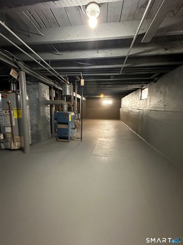 42 Spring Street, New London, CT 06320