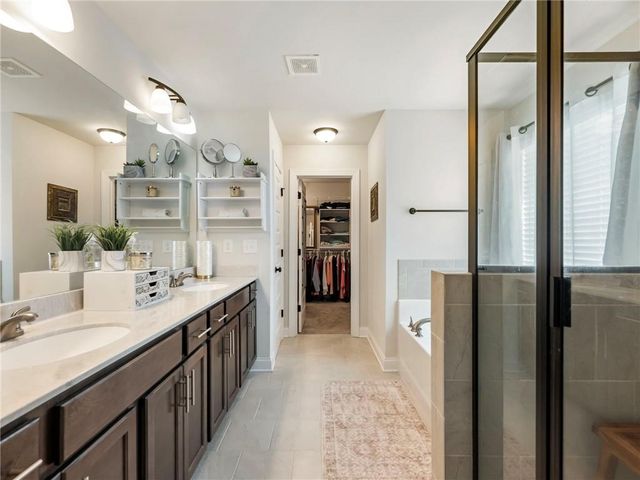 558 Calgary Downs Drive, Winder, GA 30680