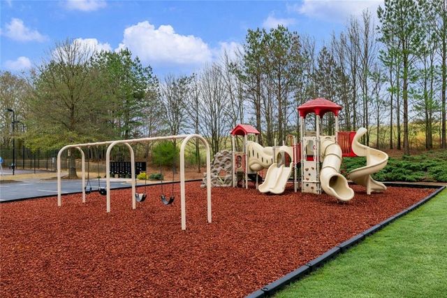 558 Calgary Downs Drive, Winder, GA 30680