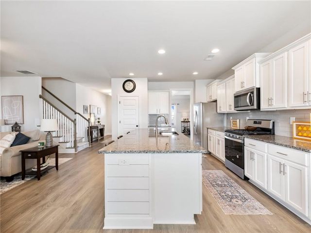 558 Calgary Downs Drive, Winder, GA 30680