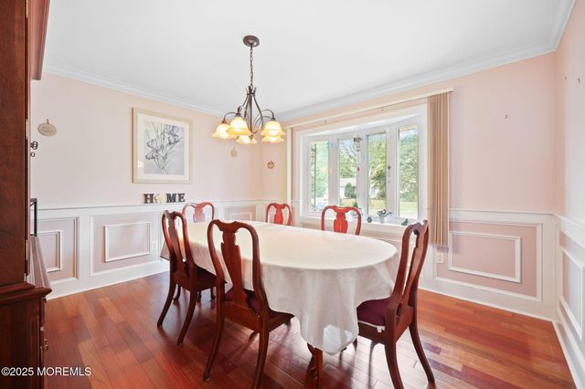 26 Krebs Road, Plainsboro, NJ 08536