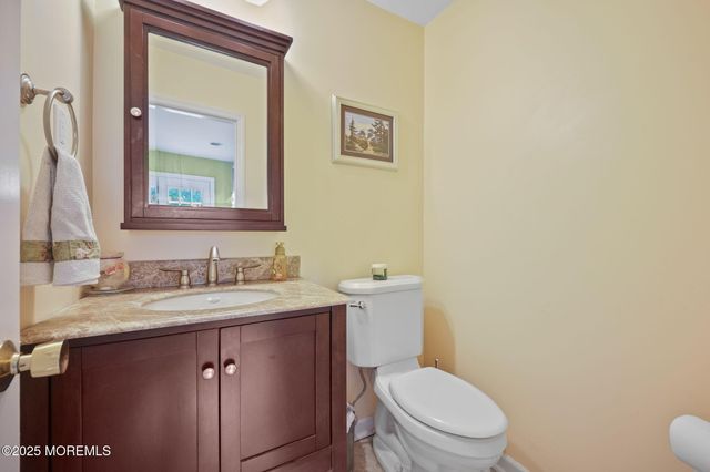 26 Krebs Road, Plainsboro, NJ 08536