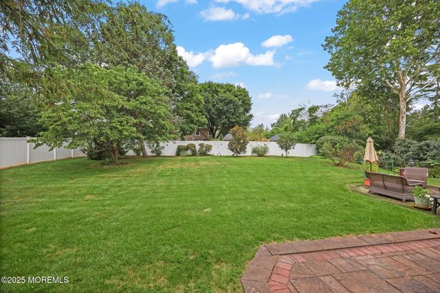 26 Krebs Road, Plainsboro, NJ 08536