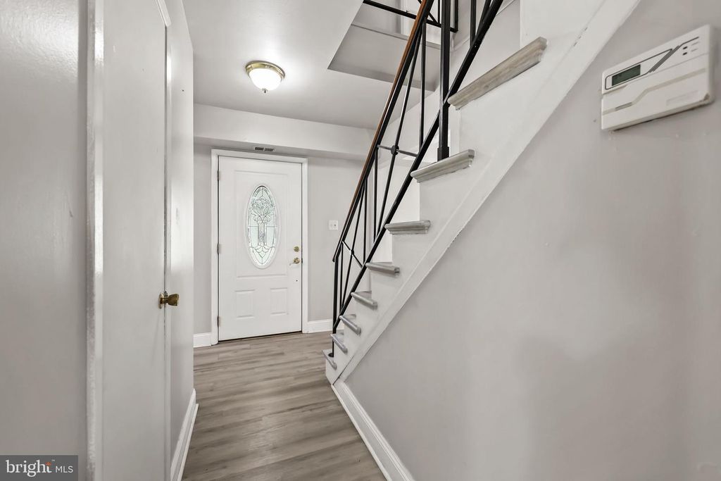 33 GLOVER LN, WILLINGBORO, NJ 08046 — photo 4