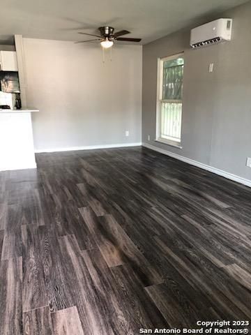 527 VALLEY PARK DR, San Antonio, TX 78227