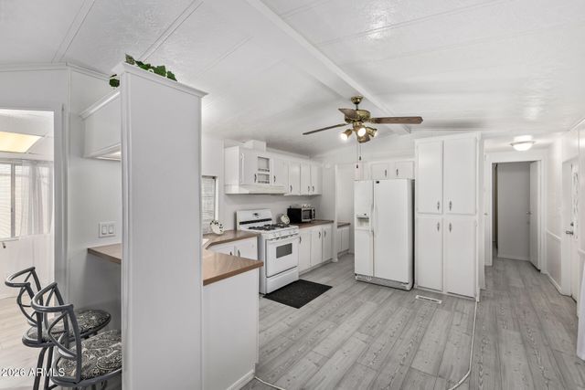 8103 E SOUTHERN Avenue 239, Mesa, AZ 85209