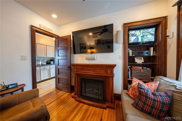 487 Main Street, West Seneca, NY 14224
