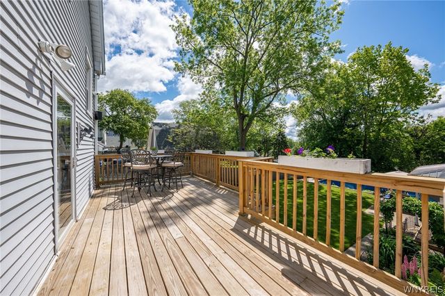 487 Main Street, West Seneca, NY 14224