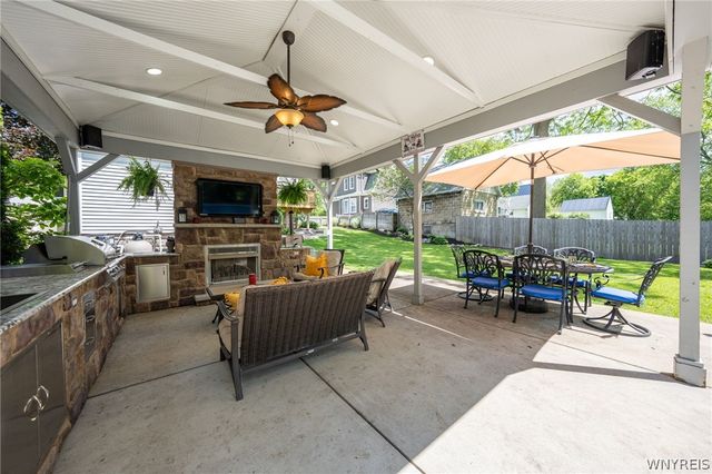 487 Main Street, West Seneca, NY 14224